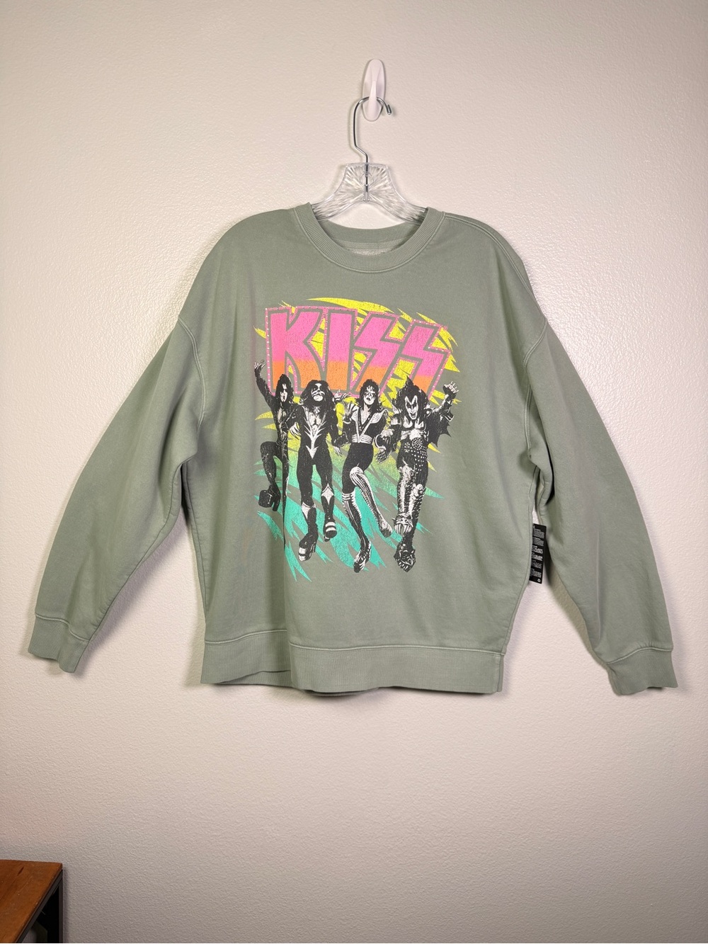 NWT KISS Band Bling Womens Plus Size OX Sage Green Pink Yellow Logo Sweatshirt